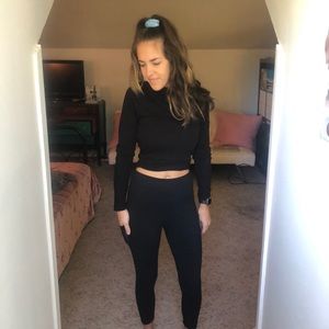 Fabletics Pocket Legging